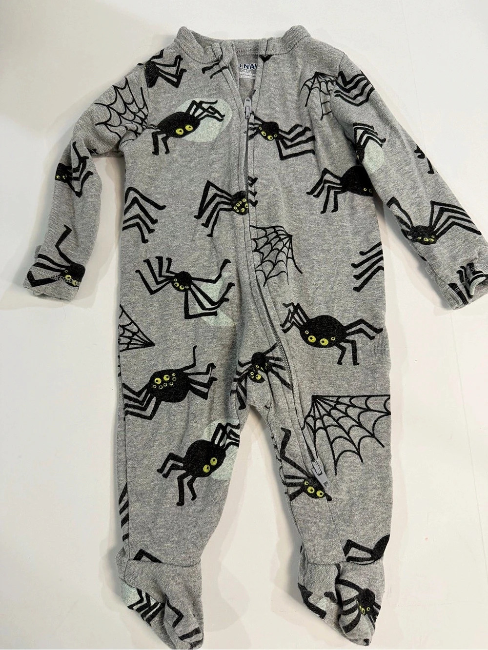 Old Navy Spider Print Footed One-Piece Gray & Black Baby